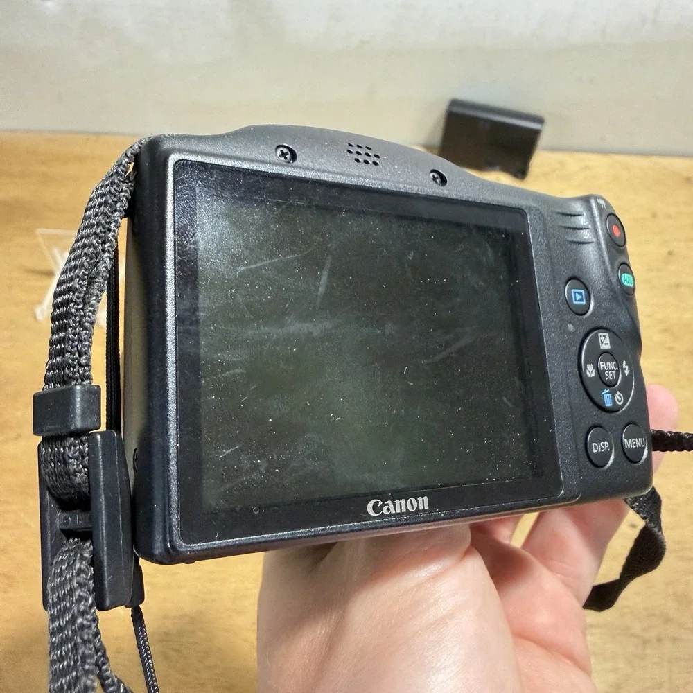 Canon PowerShot SX410 IS Digital Bridge Camera 20MP 40x Optical Zoom Black